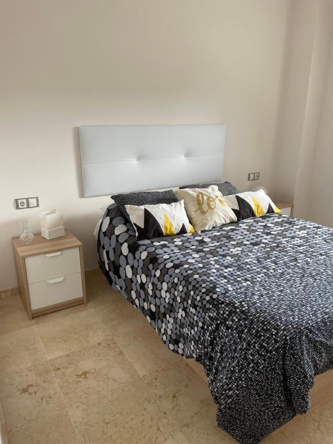 Residencial Duquesa Lägenhet San Luis de Sabinillas Exteriör bild