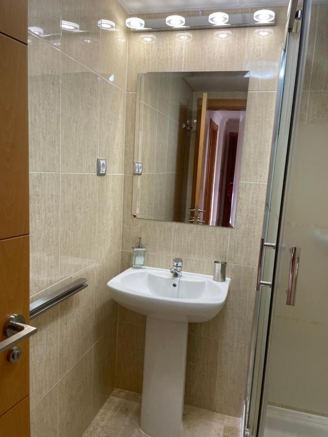 Residencial Duquesa Lägenhet San Luis de Sabinillas Exteriör bild