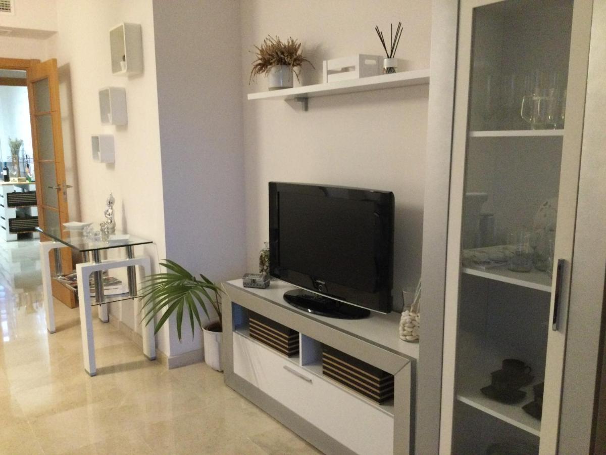 Residencial Duquesa Lägenhet San Luis de Sabinillas Exteriör bild